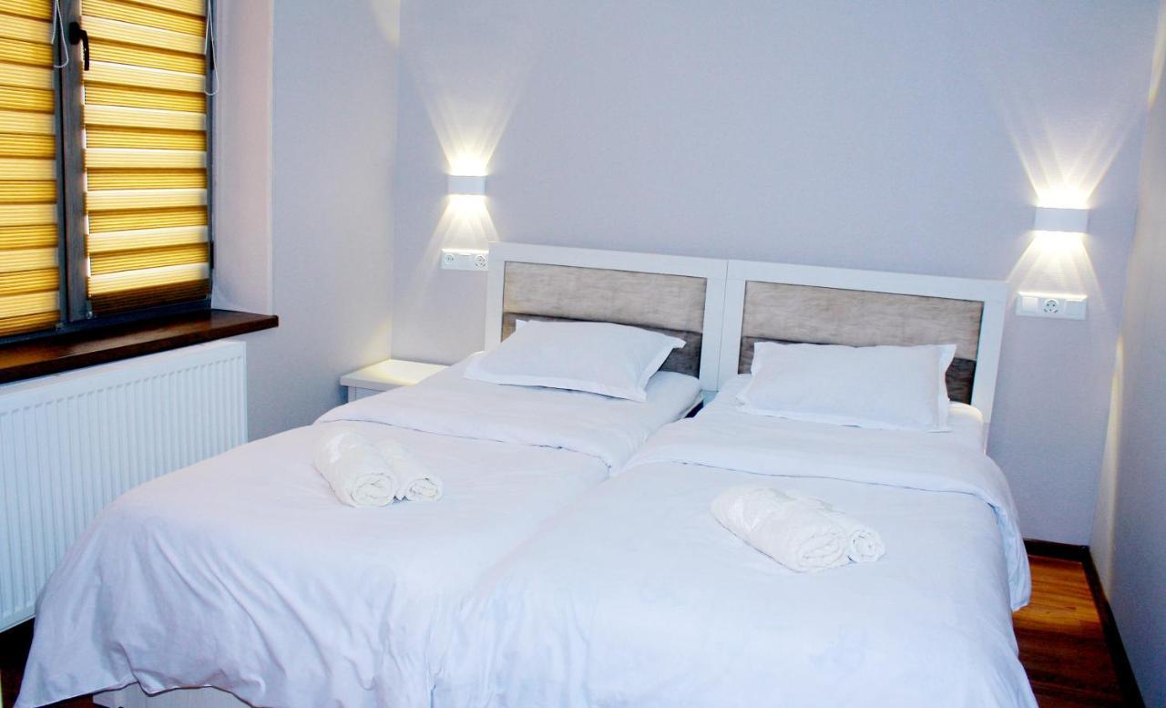 One Global Family Guest House Samarkand Eksteriør billede