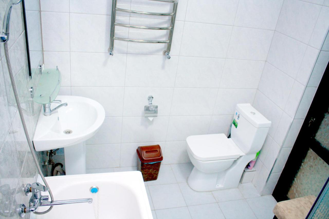 One Global Family Guest House Samarkand Eksteriør billede